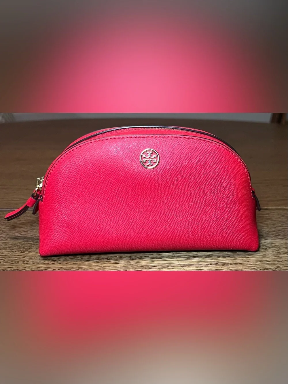 Tory Burch Robinson Small Makeup Bag in Brilliant Red